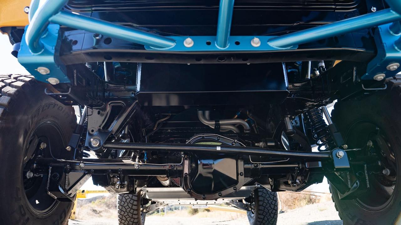 2023 Ford Bronco DR