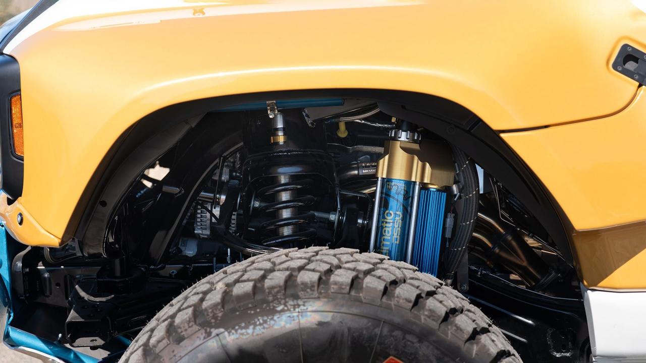 2023 Ford Bronco DR
