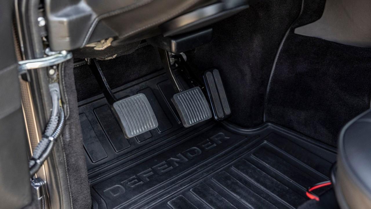 2014 Land Rover Defender 90 Custom by Overland Specialties