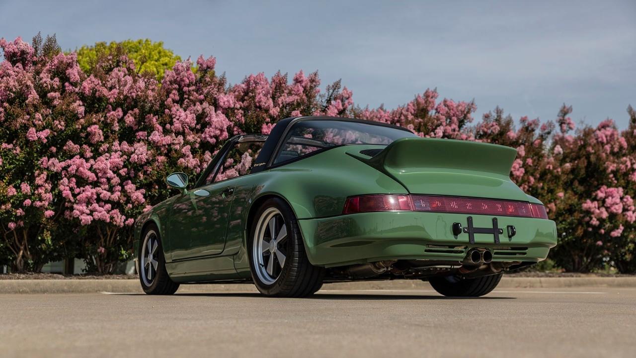 1990 Porsche 911 Targa Restomod