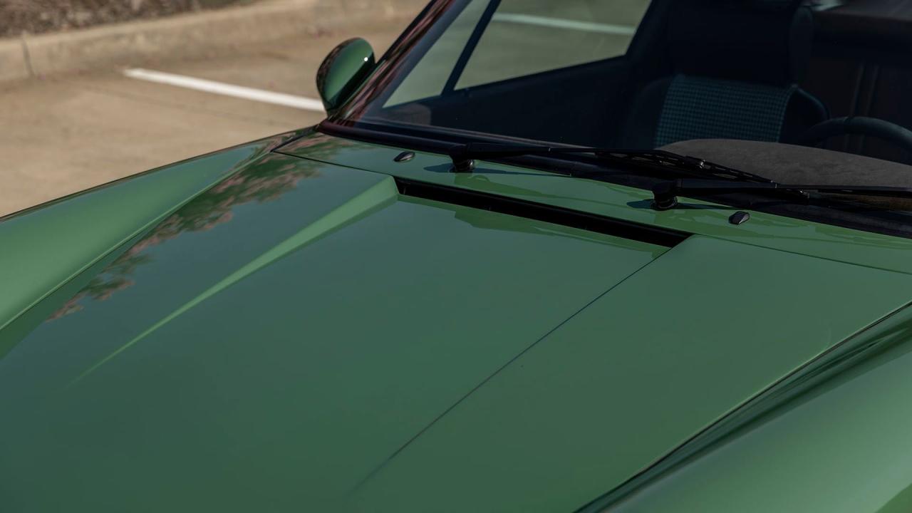 1990 Porsche 911 Targa Restomod