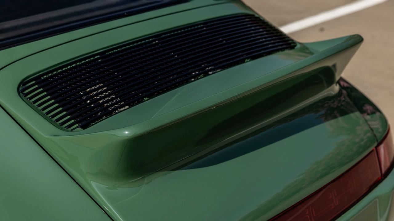 1990 Porsche 911 Targa Restomod