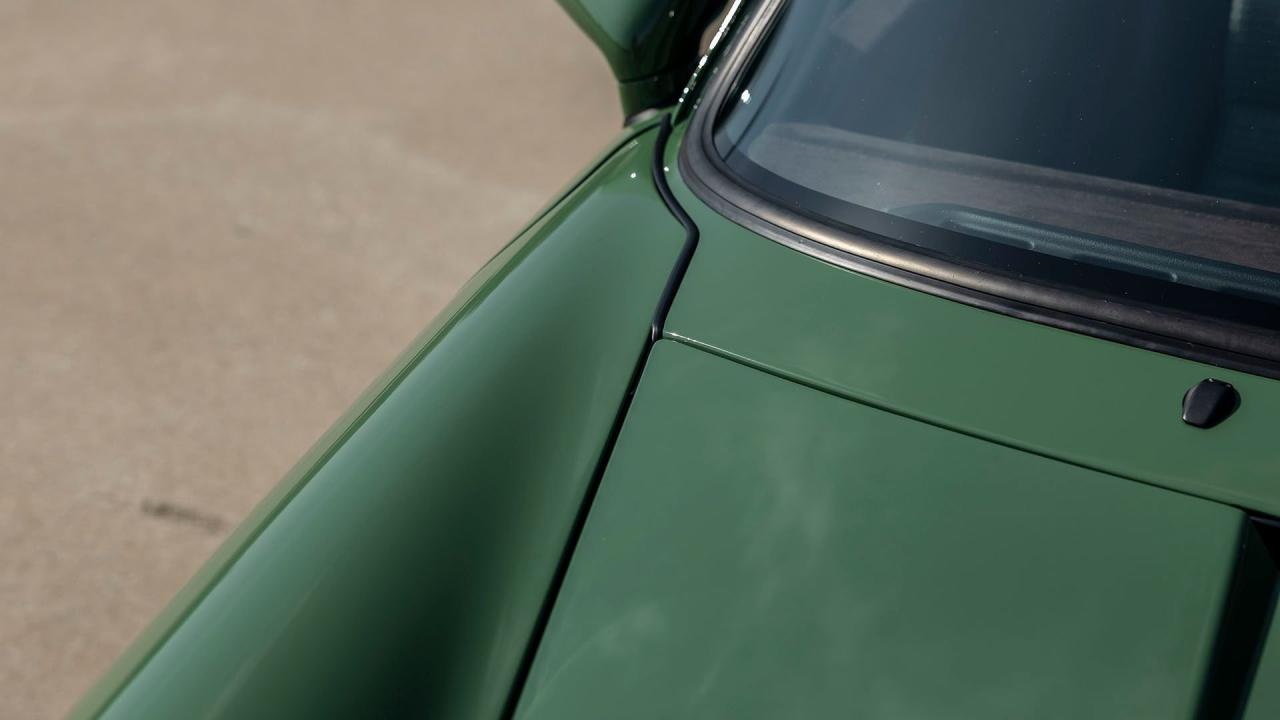 1990 Porsche 911 Targa Restomod