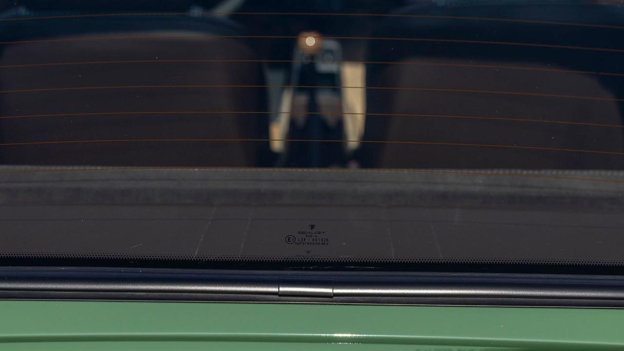 1990 Porsche 911 Targa Restomod