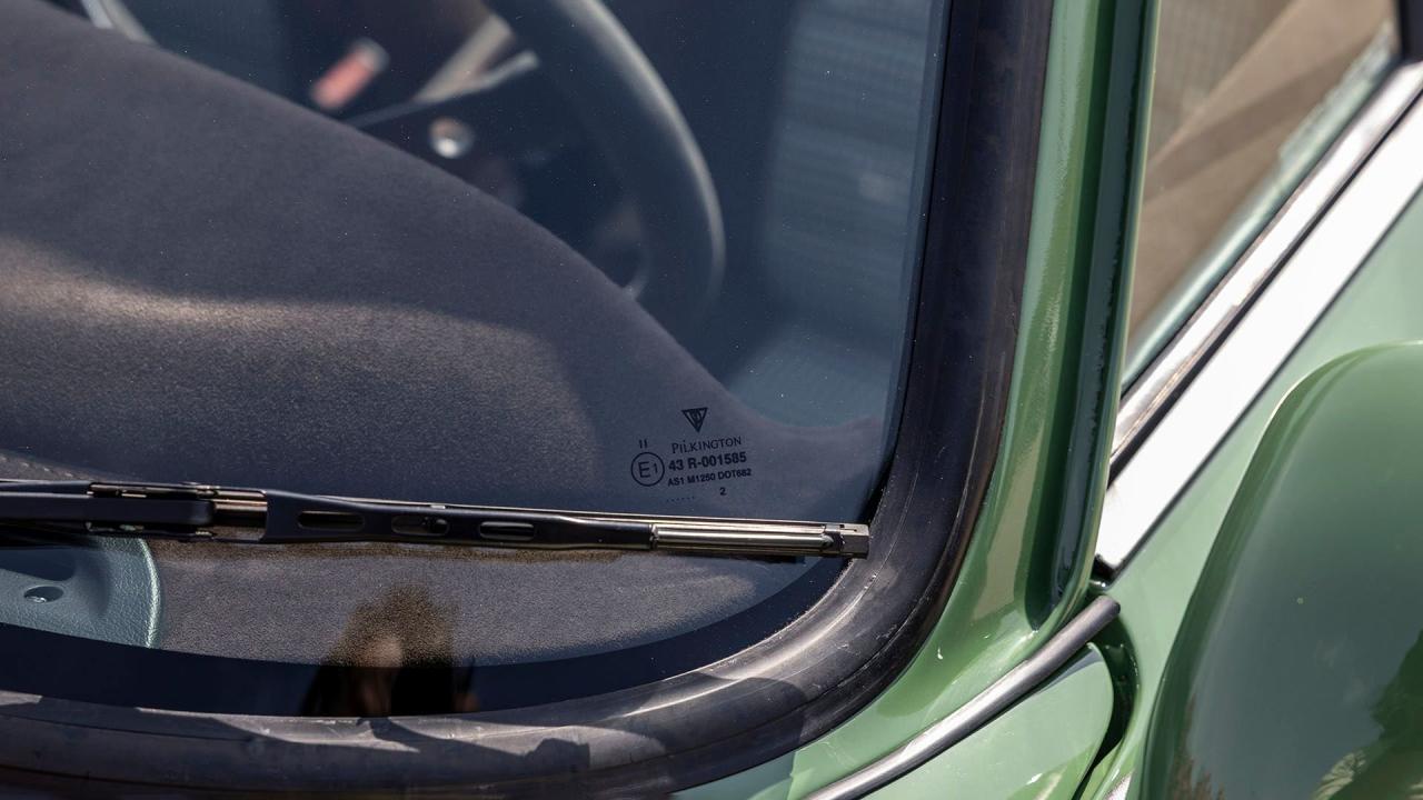 1990 Porsche 911 Targa Restomod