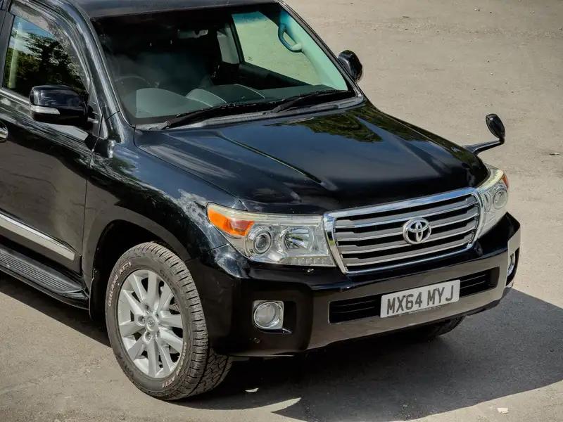 2014 Toyota Land Cruiser