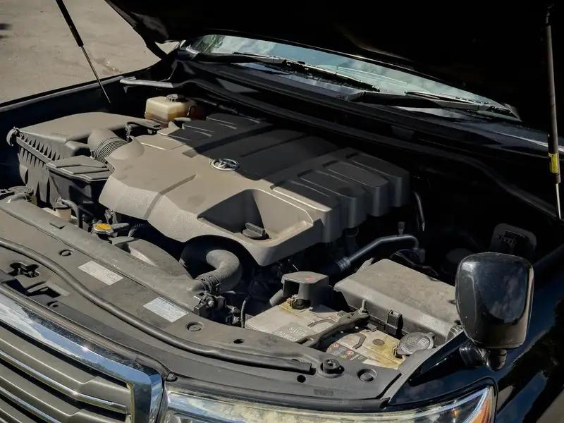 2014 Toyota Land Cruiser