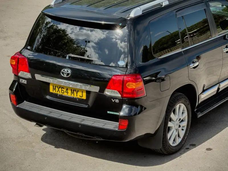 2014 Toyota Land Cruiser