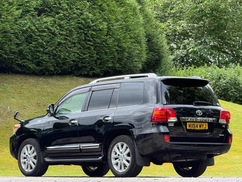 2014 Toyota Land Cruiser