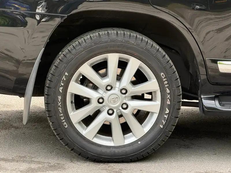 2014 Toyota Land Cruiser