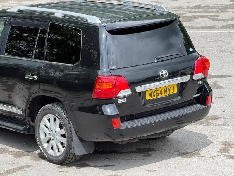 2014 Toyota Land Cruiser