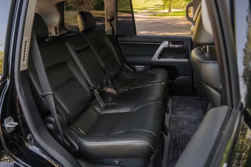 2014 Toyota Land Cruiser