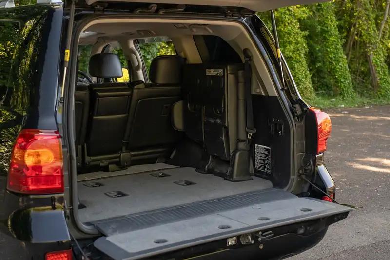 2014 Toyota Land Cruiser