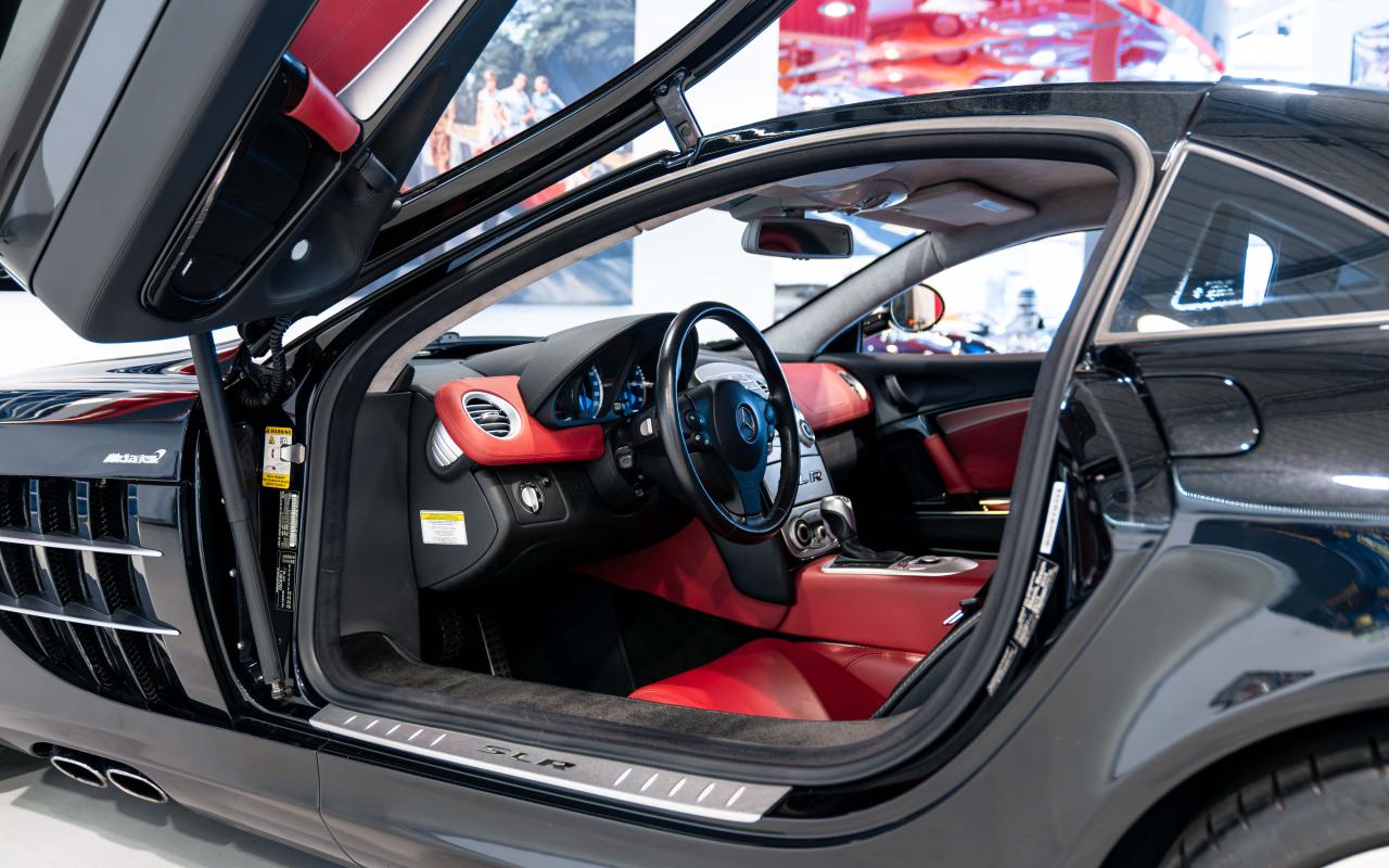 2005 Mercedes - Benz SLR McLaren