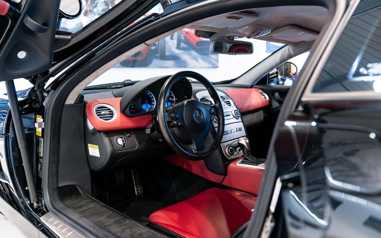 2005 Mercedes - Benz SLR McLaren