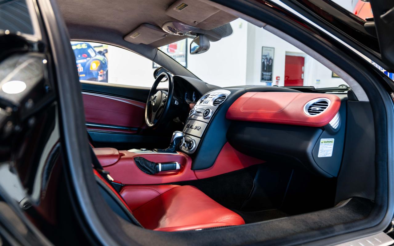 2005 Mercedes - Benz SLR McLaren