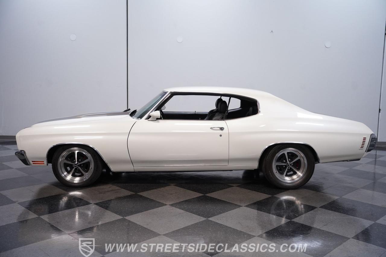 1970 Chevrolet Chevelle SS Tribute Restomod
