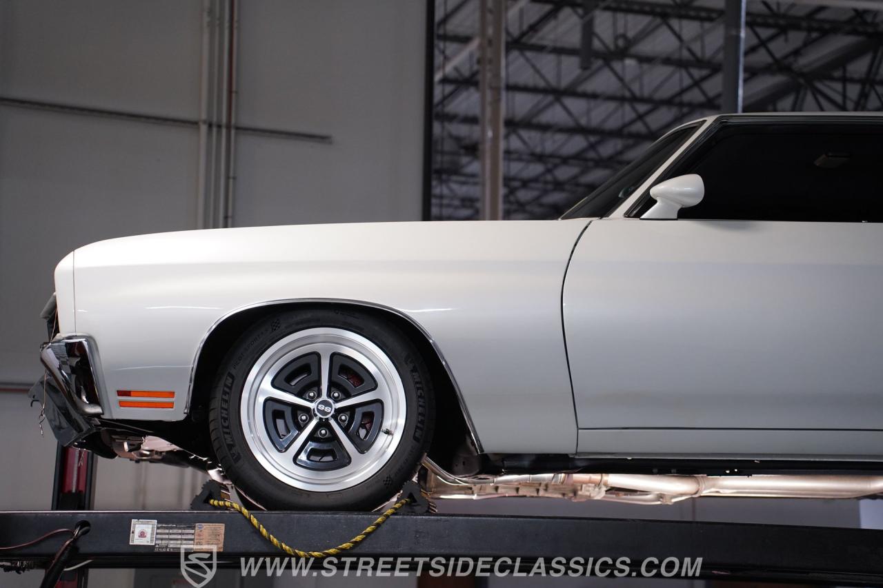 1970 Chevrolet Chevelle SS Tribute Restomod