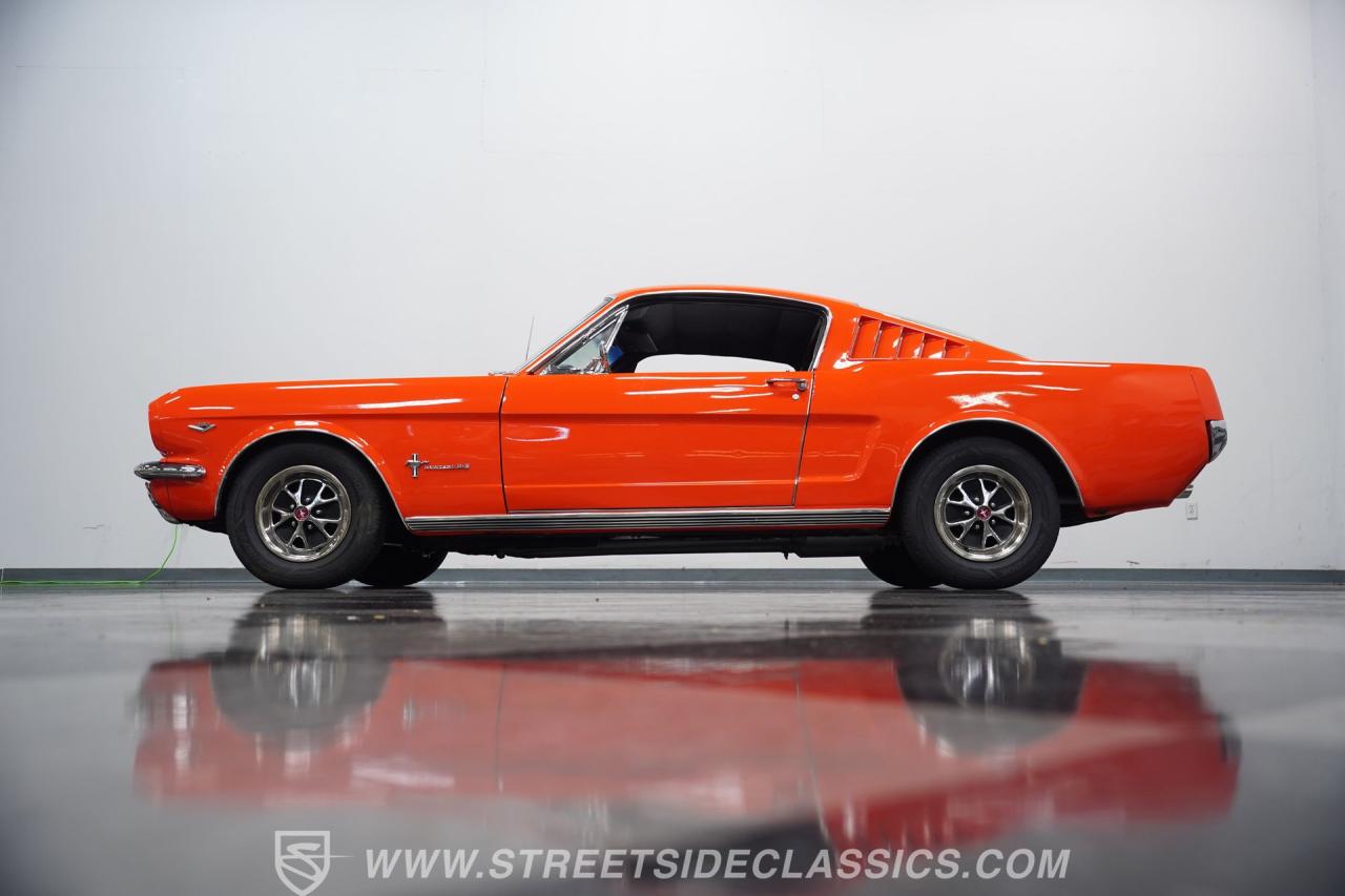 1965 Ford Mustang 2+2 Fastback