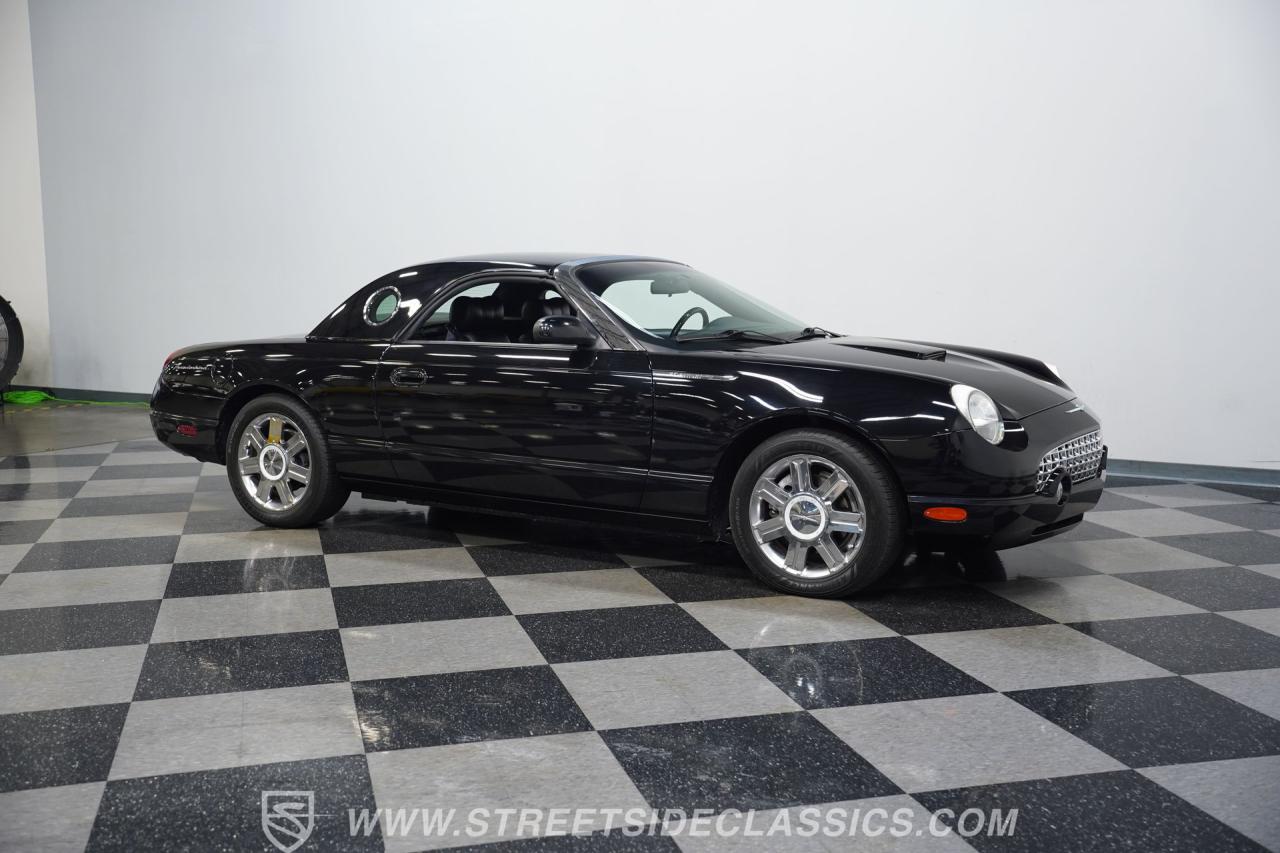2005 Ford Thunderbird