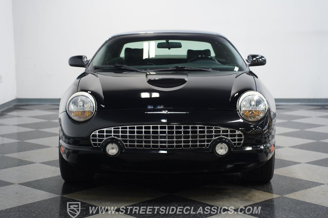 2005 Ford Thunderbird