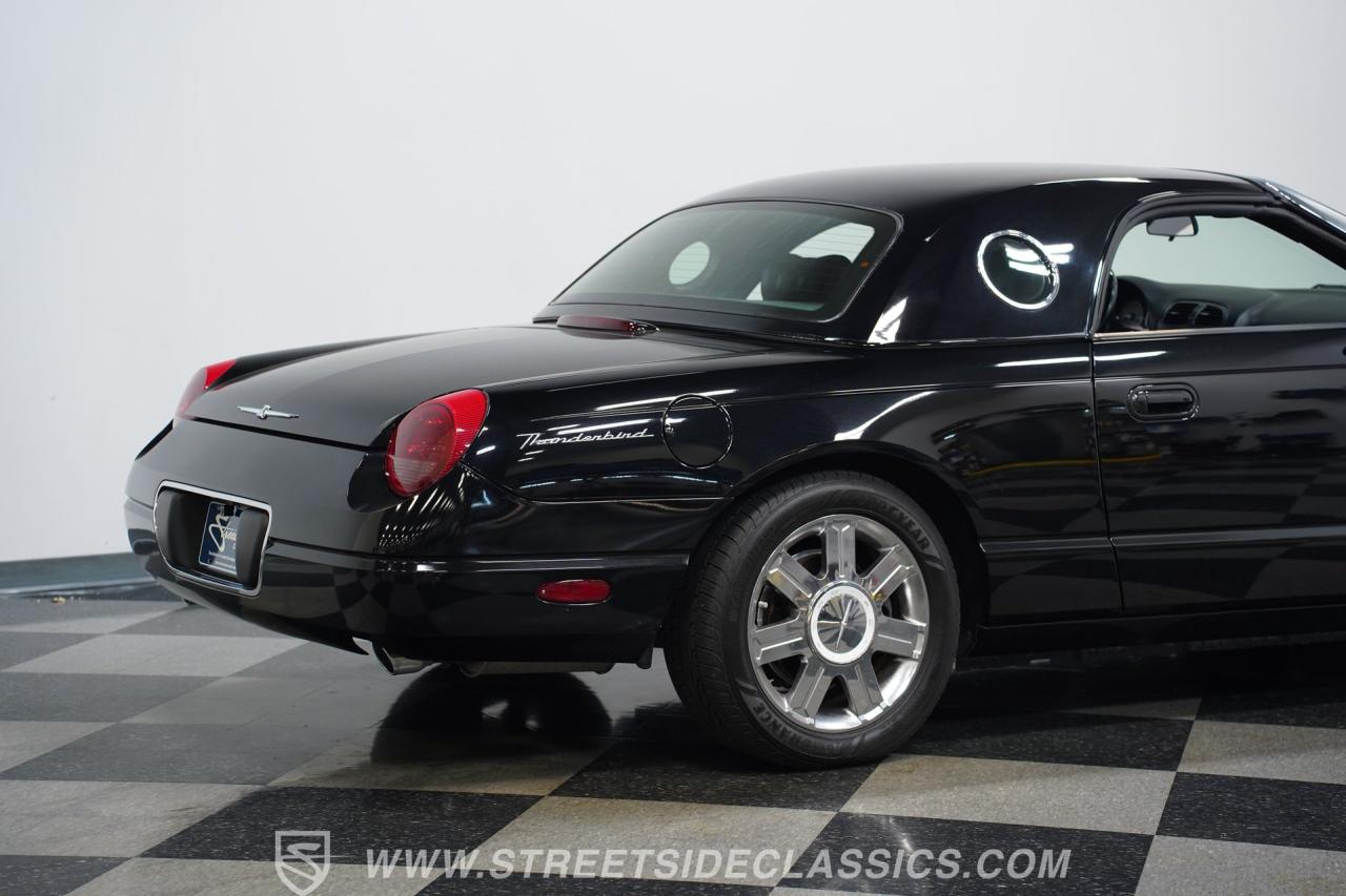 2005 Ford Thunderbird