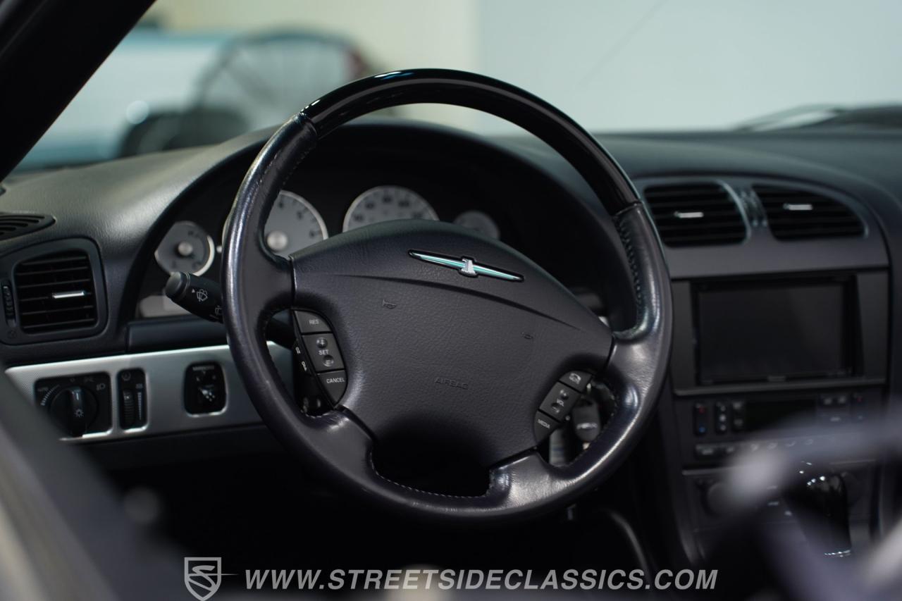2005 Ford Thunderbird