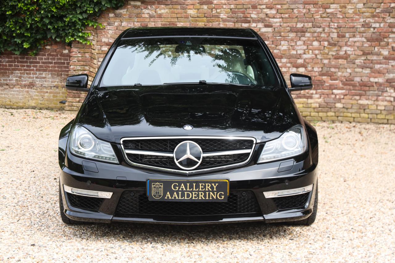 2012 Mercedes - Benz C 63 AMG &ldquo;The Flagship Model&rdquo;