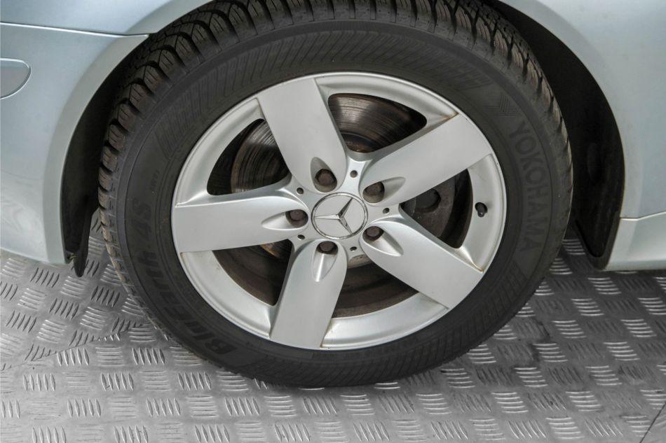 2004 Mercedes - Benz SLK