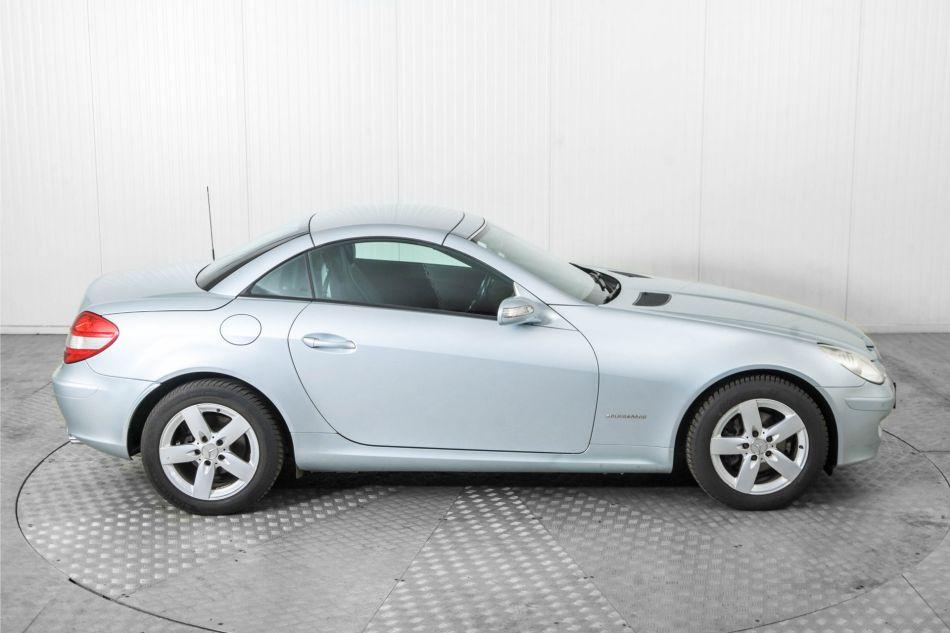 2004 Mercedes - Benz SLK