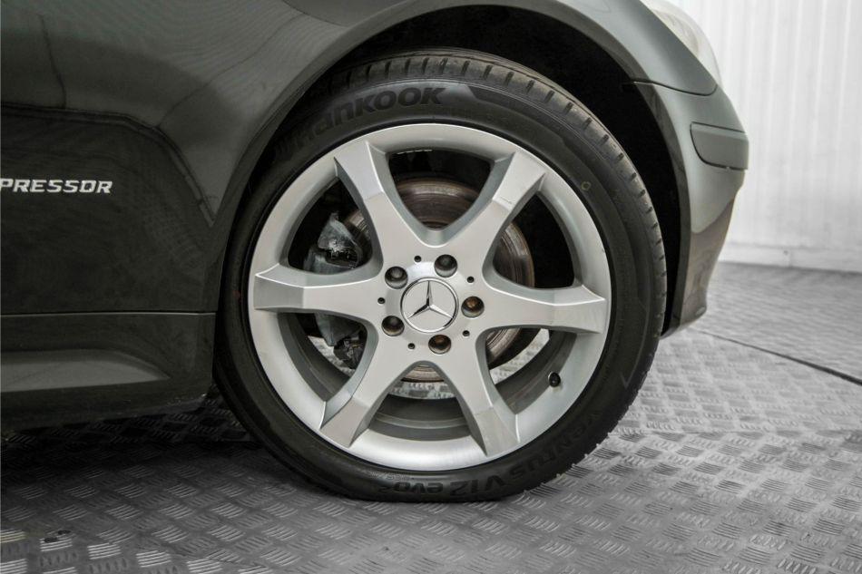 2004 Mercedes - Benz SLK