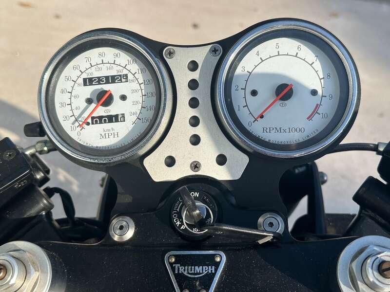 1994 Triumph SPEED TRIPPLE