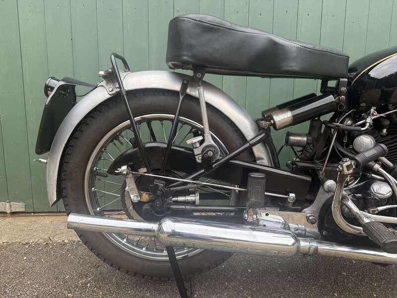 1951 VINCENT SERIES C BLACK SHADOW
