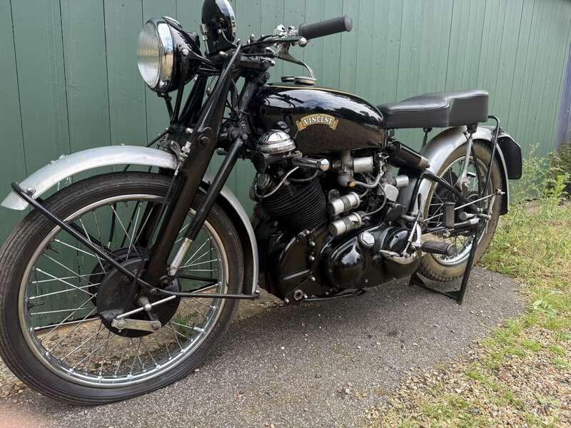 1951 VINCENT SERIES C BLACK SHADOW
