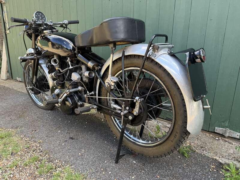 1951 VINCENT SERIES C BLACK SHADOW