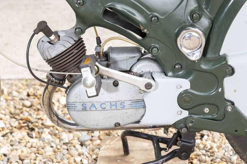 1957 LEOPARD BOBBY