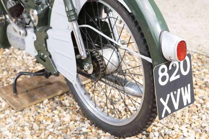 1957 LEOPARD BOBBY
