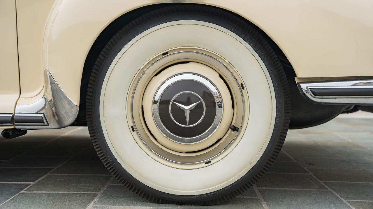 1953 Mercedes - Benz 300 S Roadster