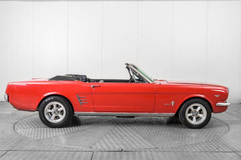 1966 Ford Mustang