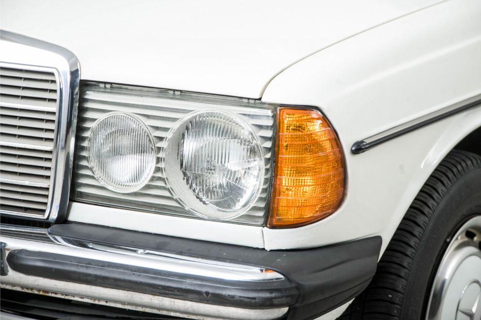1980 Mercedes - Benz 300d w123