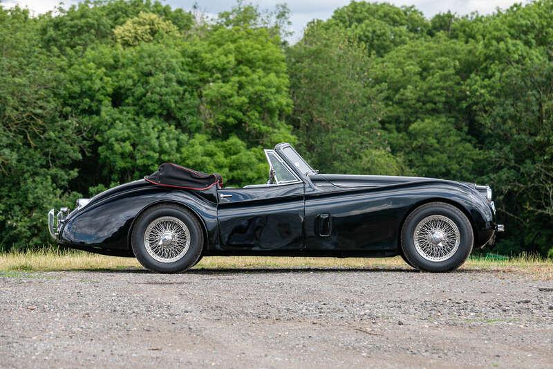 1954 Jaguar XK120 DHC