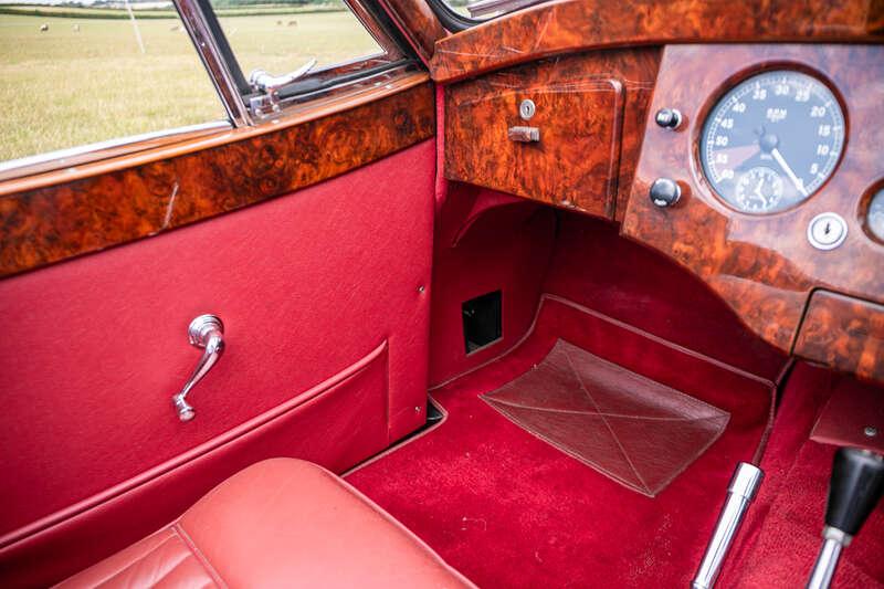 1954 Jaguar XK120 DHC
