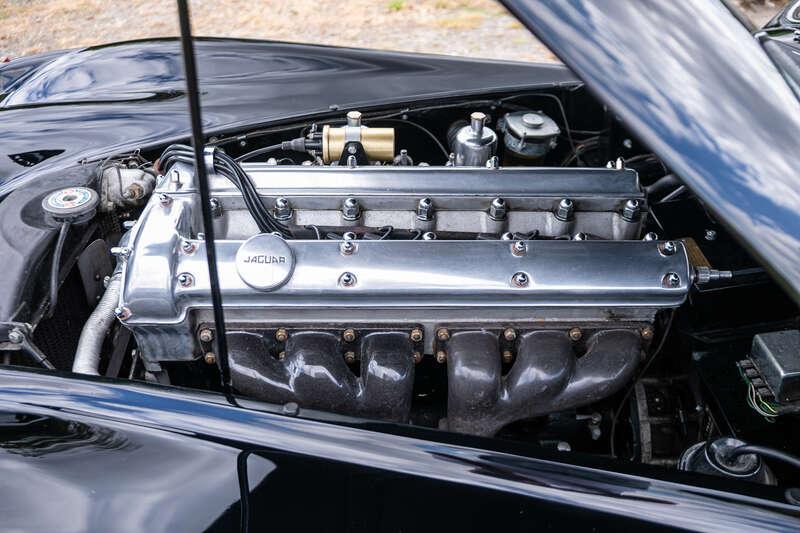 1954 Jaguar XK120 DHC