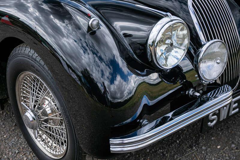 1954 Jaguar XK120 DHC