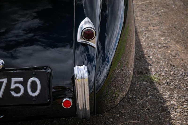 1954 Jaguar XK120 DHC