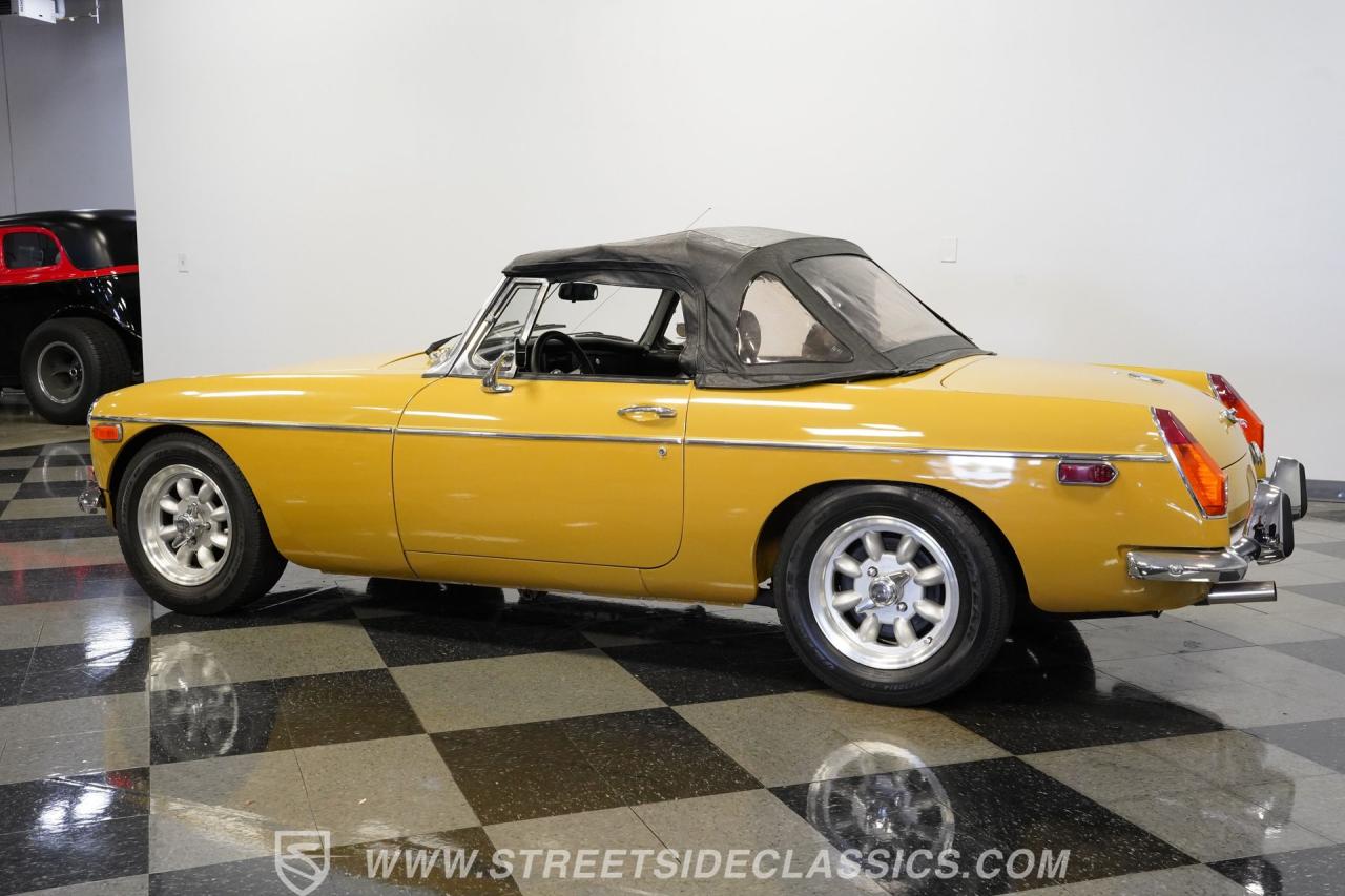 1973 MG MGB Restomod