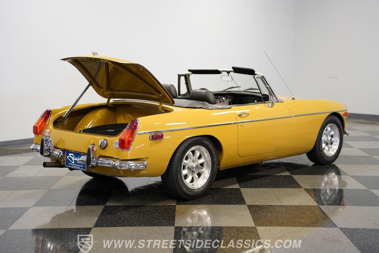 1973 MG MGB Restomod