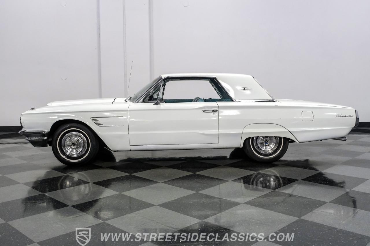 1965 Ford Thunderbird