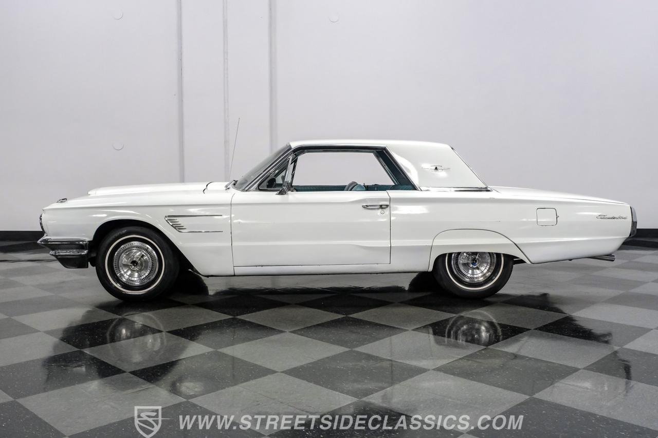 1965 Ford Thunderbird