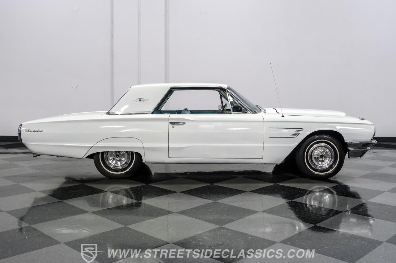 1965 Ford Thunderbird